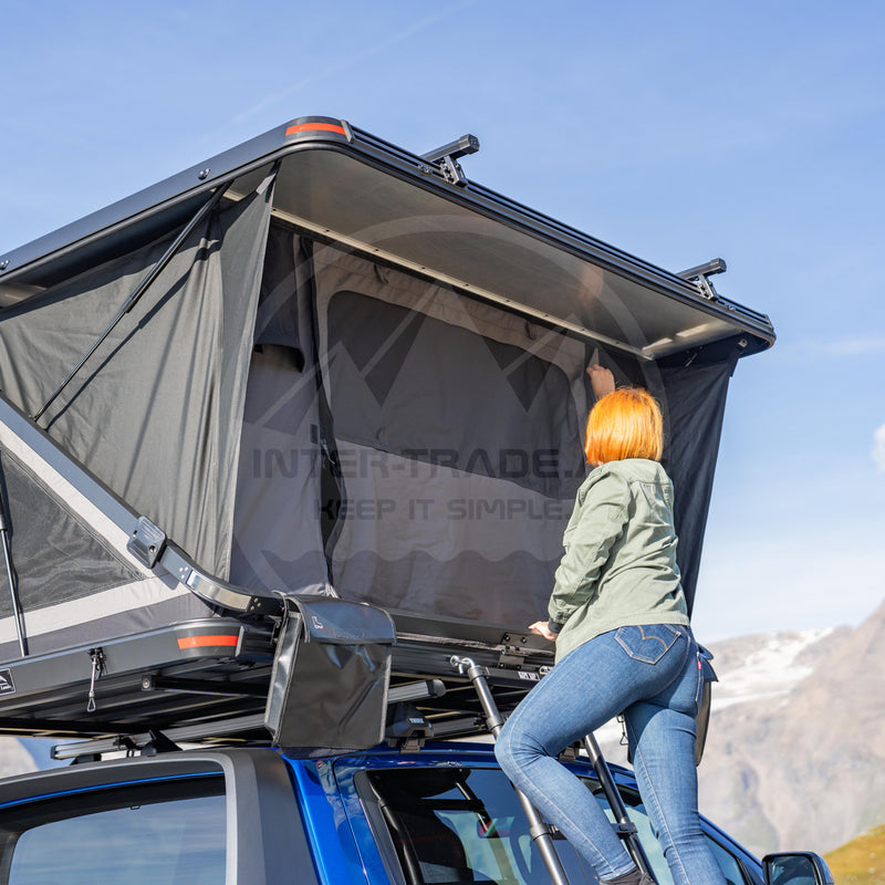 Laden Sie das Bild in Galerie -Viewer, Wildland Rock Cruiser Large
