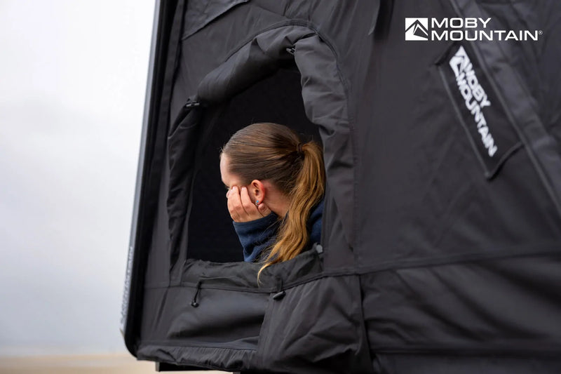 Laden Sie das Bild in Galerie -Viewer, B-Ware MOBY MOUNTAIN  Peak XXL 4 Personen Hybrid-Dachzelt
